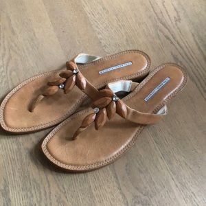 Vera Wang Lavender - Leather thong sandal